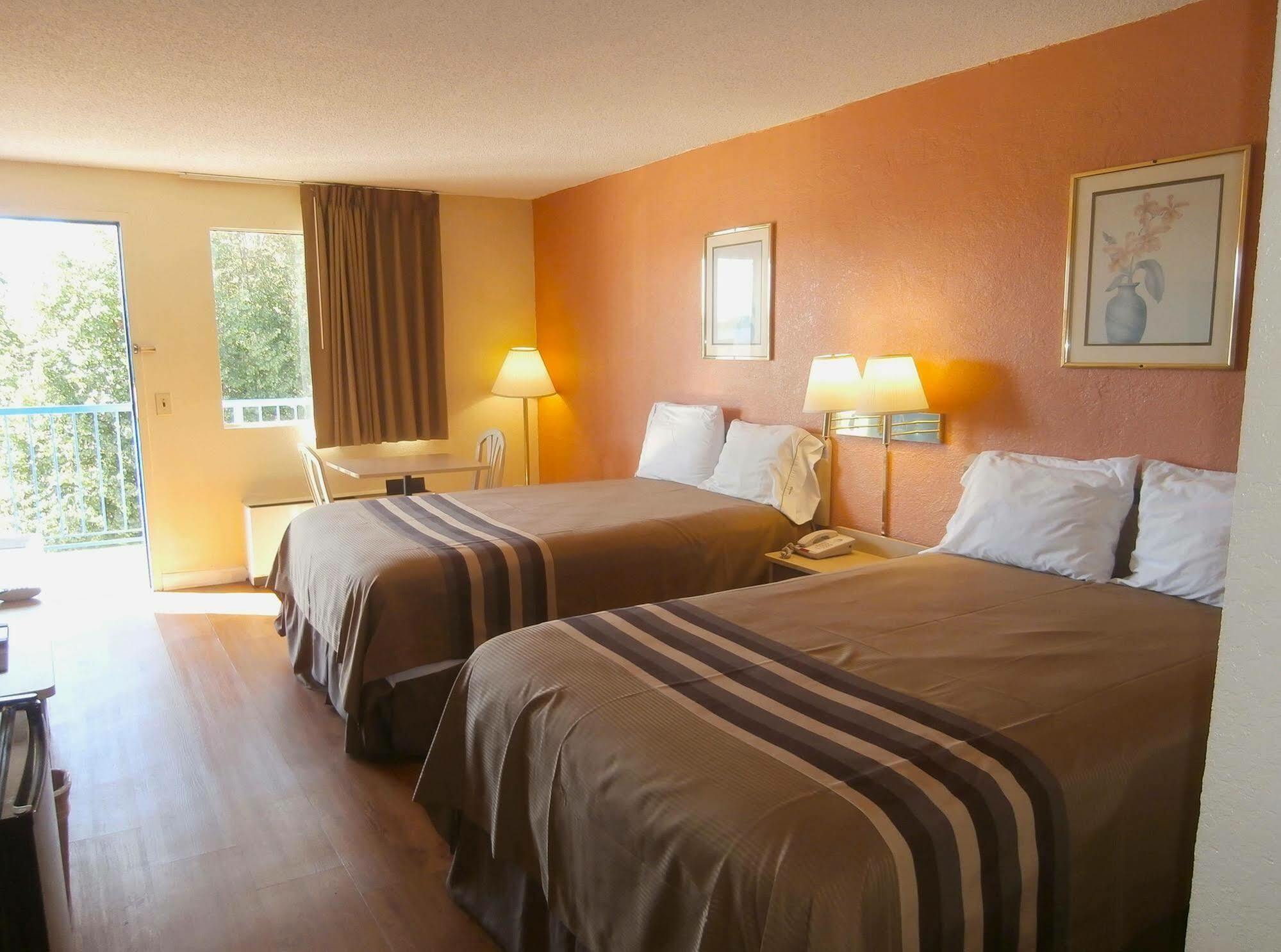Americas Best Value Inn Такер Экстерьер фото